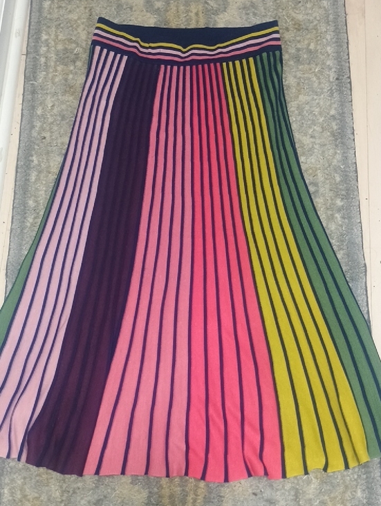 7th avenue Dresses & Skirts - Elastic Waist Vertical Striped Maxi